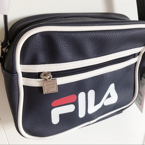 FILA Aubree Messenger bag in Navy - Picture 3 of 7